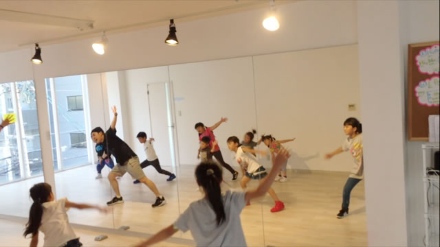 NEW CLASS！HipHop 初のメンズ先生?かっこい～??